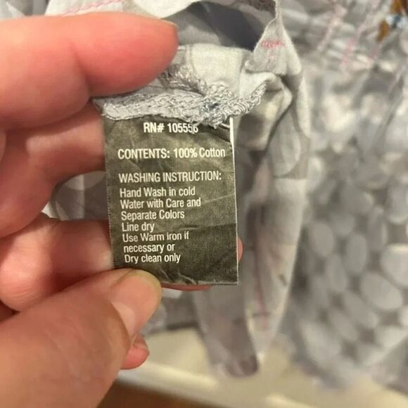 COMO No? By Biz Embroidered Gray Cotton Pintuck Peasant Top size Small‎ - Picture 6 of 7